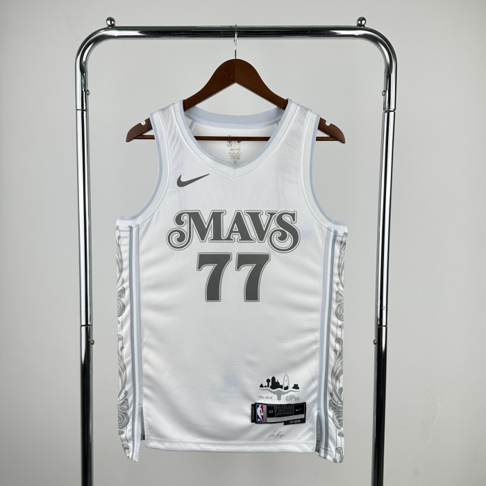 Dallas Mavericks Jersey 24/25 Luka Dončić #77 Basketball Jersey City Edition