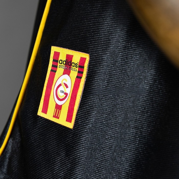 Galatasaray Jersey 1999-00 Third Retro Football Kit