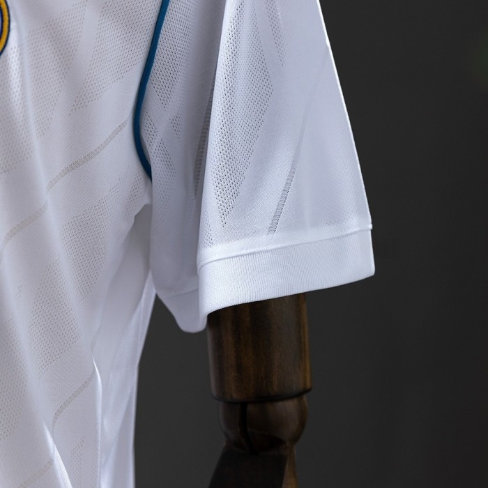 Real Madrid Jersey 17/18 Home Retro Football Kit