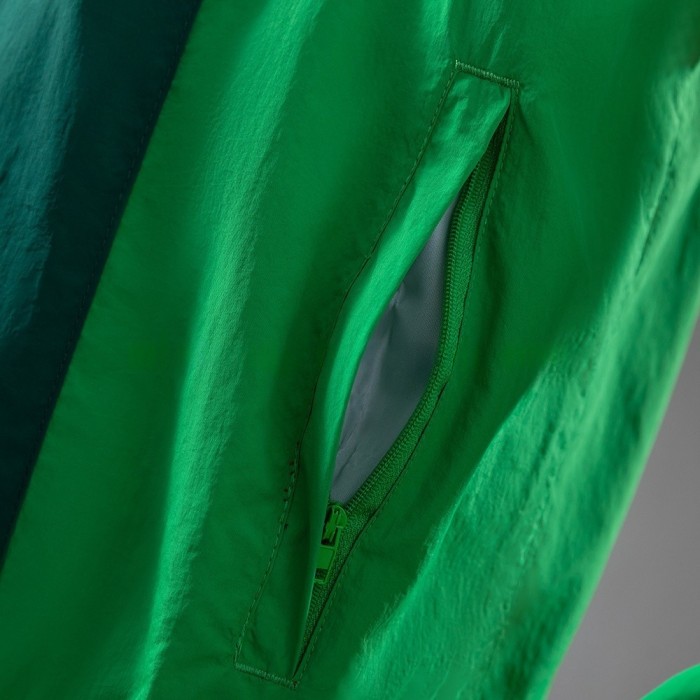 Celtic Windbreaker 2025/26 Green Football Kit