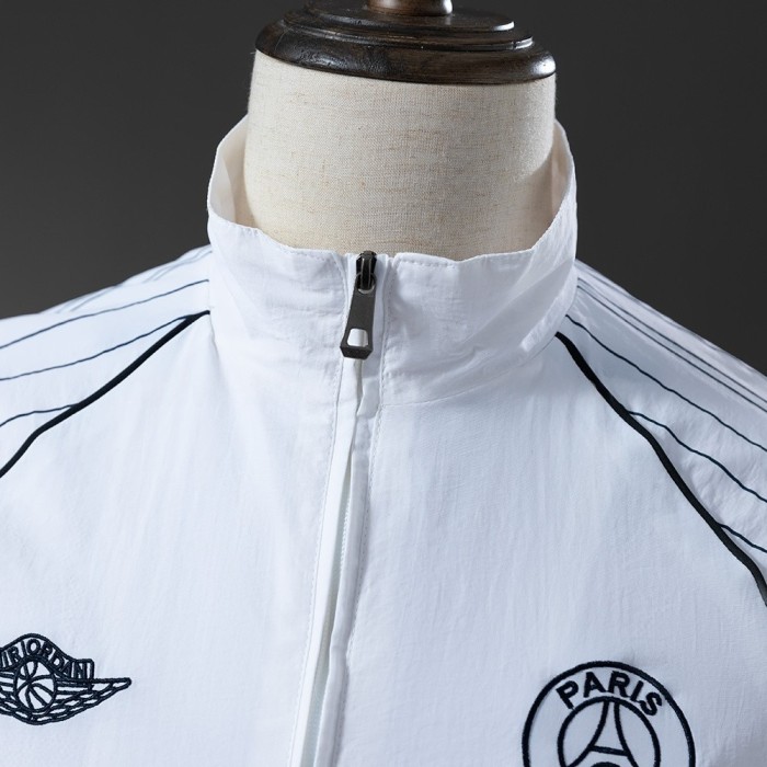 PSG Windbreaker 2025/26 White Football Kit