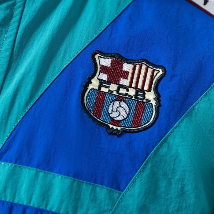 Barcelona Windbreaker 2025/26 Green Football Kit