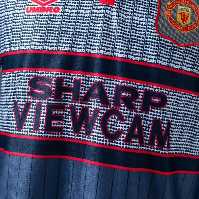 Man United Jersey 1995-96 Away Retro Football Kit