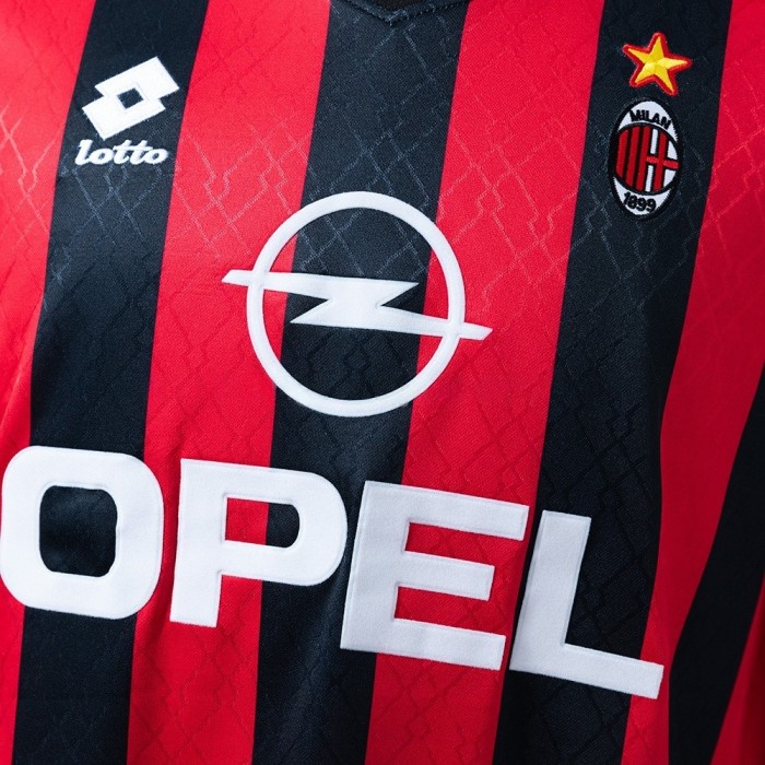 AC Milan Jersey 1995-96 Home Retro Football Kit