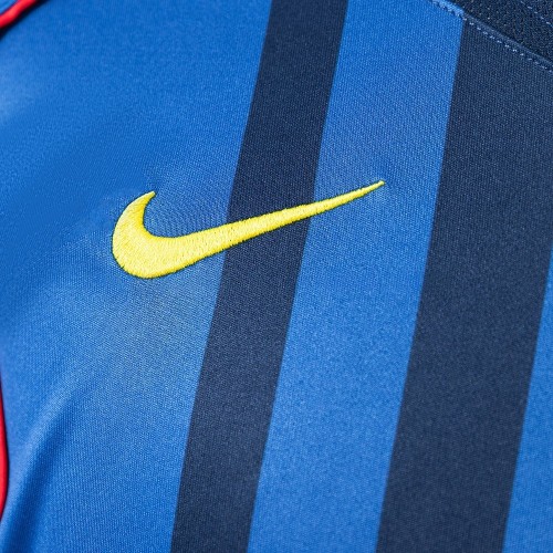 Barcelona Jersey 2004/05 Away Retro Football Kit