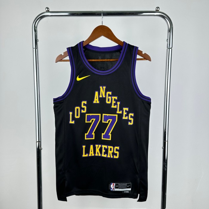 Los Angeles Lakers Jersey 25-26 Luka Dončić #77 Basketball Jersey