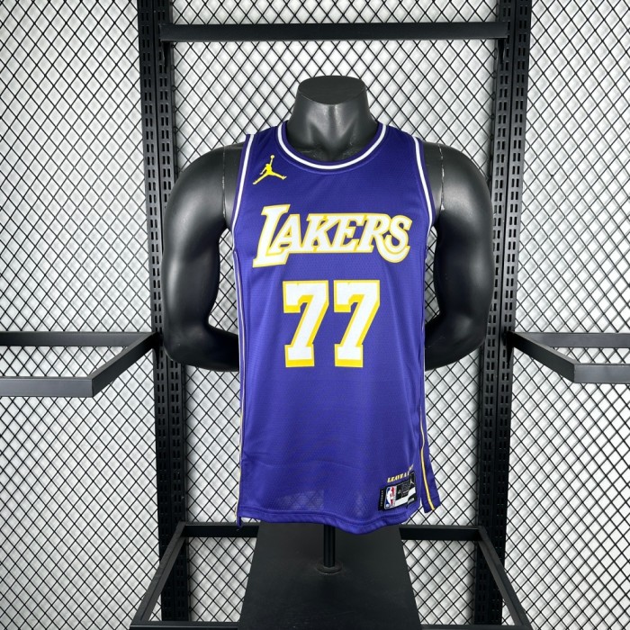 Los Angeles Lakers Jersey 25-26 Luka Dončić #77 Basketball Jersey