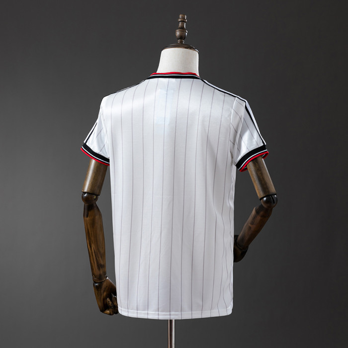 Man United Away Jersey1983-84 Retro Football Kit Soccer Shirt