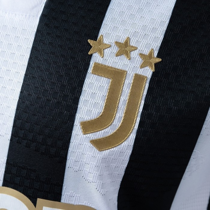 Player Version JUV Home Jersey 2026-2027 Football Kit Soccer Shirt