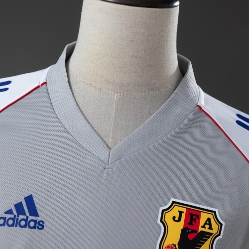 Japan Away Jersey 2002 Retro Football Kit Soccer Shirt