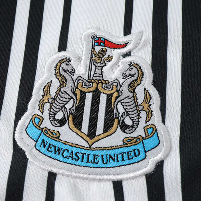 Kids Newcastle United Home Jersey 2026-2027 Football Kit Soccer Shirt