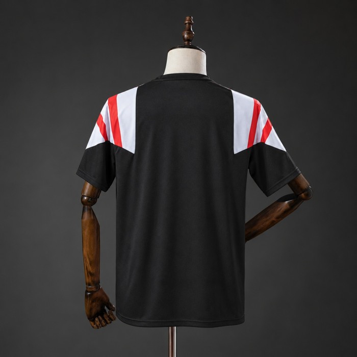 Colo Colo Jersey 2026  EQT Black Retro Football Kit Soccer Shirt