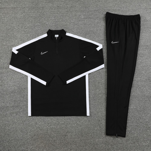 NB05 Black MEN 1/4 Zipper TrackSuit