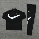NB07 Black MEN 1/4 Zipper TrackSuit