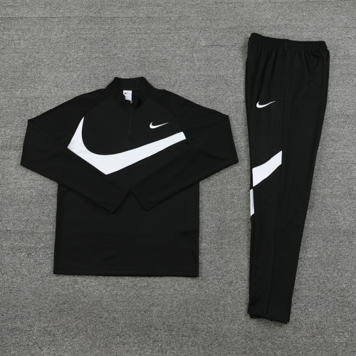AB02 Black MEN 1/4 Zipper TrackSuit