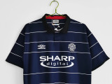 1999∕00 Manchester United Away Jersey