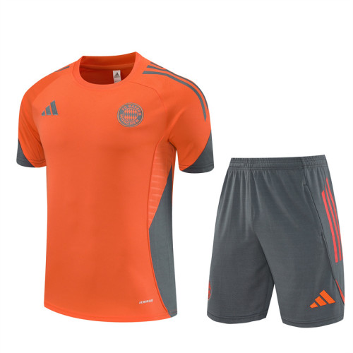 2526 Bayern München Short Training Suit