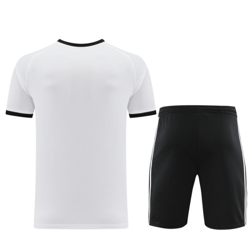 AD07 white Mens Short Suit