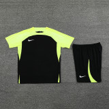 ND07 Black green Mens Short Suit