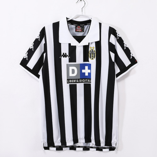 1999∕00 Juventus Home  Retro Jersey