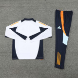 2425 Real Madrid White 1/4 Zipper Training Suit