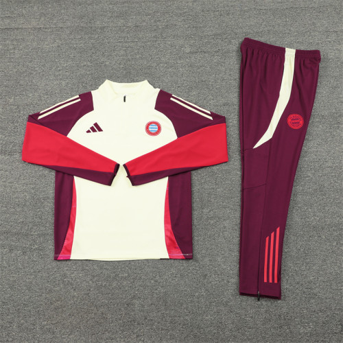 2425 Bayern München White 1/4 Zipper Training Suit