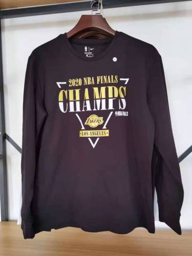 NBA Men's Champion T-Shirt - 8