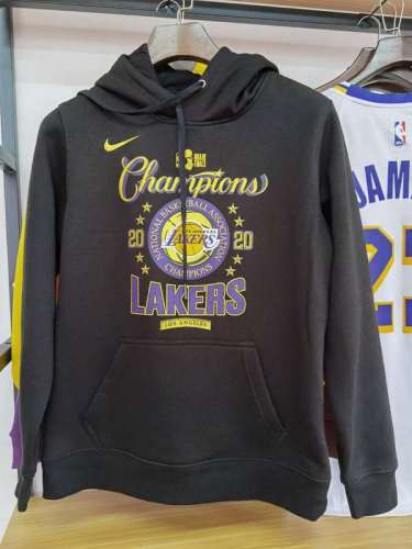NBA Men's Champion T-Shirt - 14
