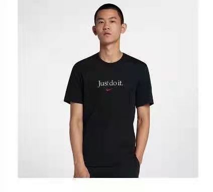 Nike Men's Short-Sleeve T-Shirt-38