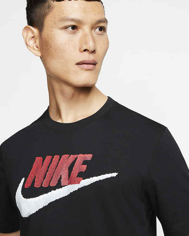 Nike Men's Short-Sleeve T-Shirt-28