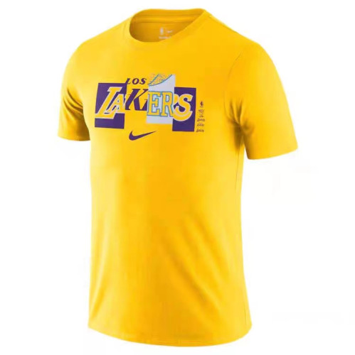 NBA Men's Short-Sleeve T-Shirt - 572