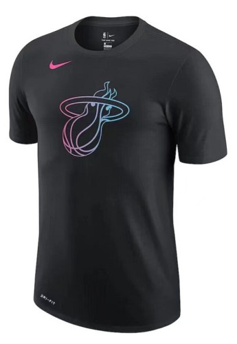 NBA Men's Short-Sleeve T-Shirt - 580
