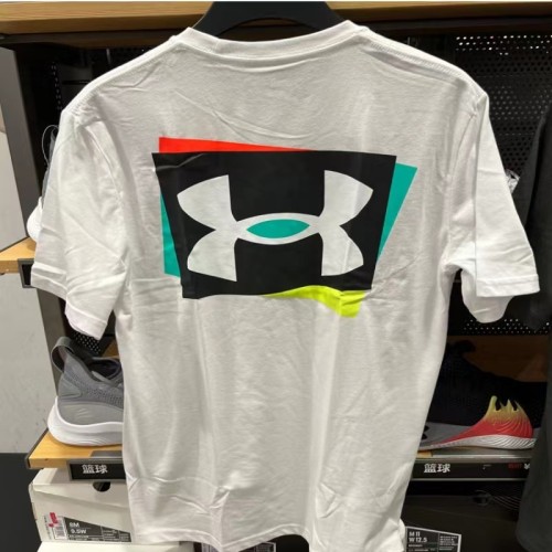 UnderArmour Men's Short-Sleeve T-Shirt-1