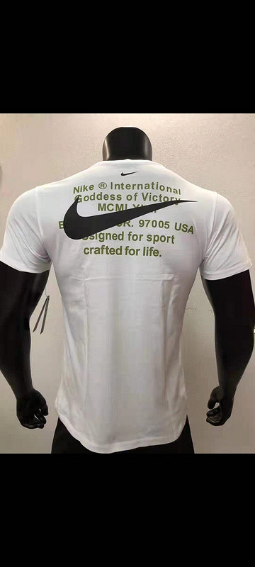 Nike Men's Short-Sleeve T-Shirt-34