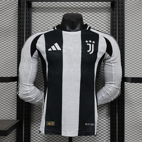 Juventus Home LongSleeve Player Shirt