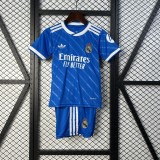 25∕26 kids Real Madrid third away  size 16-28(34F8)