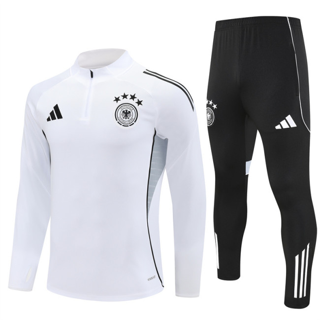 2526 Germany White 1/4 Zipper Player Training Suit