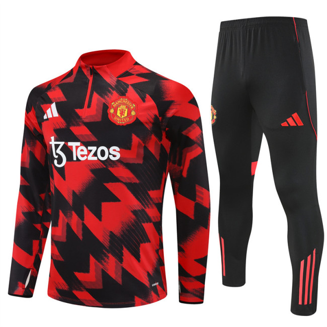 2526 Manchester United Black 1/4 Zipper Player Training Suit