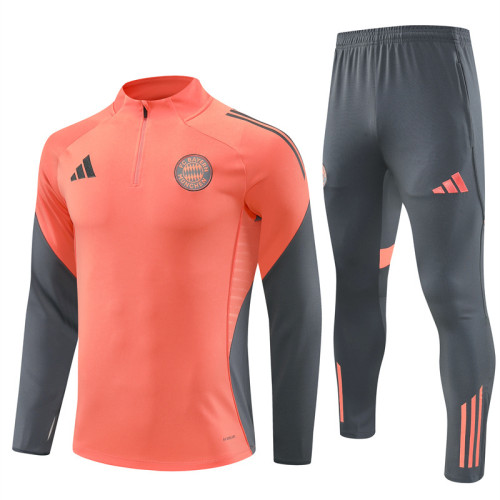 2526 Bayern München Orange 1/4 Zipper Player Training Suit