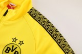 25 Dortmund 02 Yellow Jacket Suit