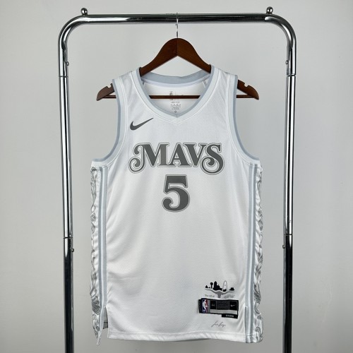 25 Season Mavericks City Edition #5 Russell