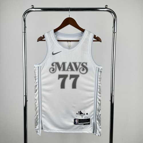 25 Season Mavericks City Edition #77 Doncic