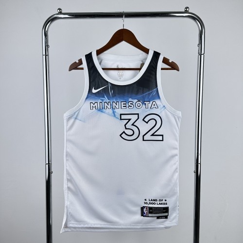 25 Season Timberwolves City Edition #32 Towns