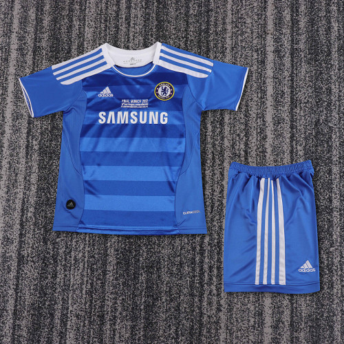 11-12 Chelsea Home  Kids Retro Suit