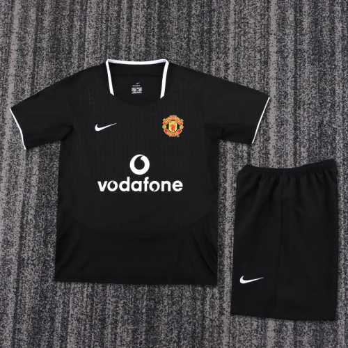 03-04 Manchester United Away  Kids Retro Suit
