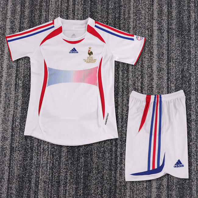 06 France Away  Kids Retro Suit