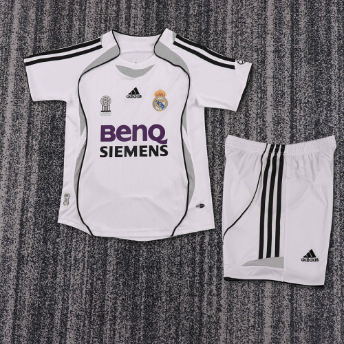 2006-07 Real Madrid Home  Kids Retro Suit