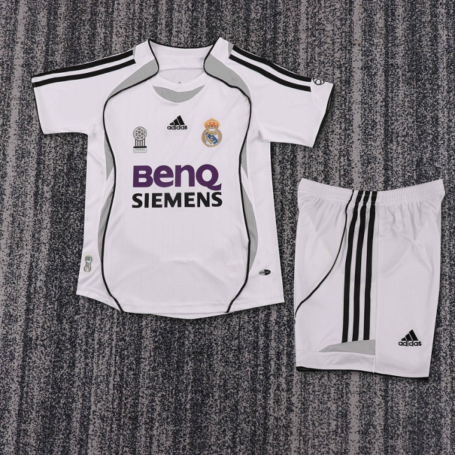 2006-07 Real Madrid Home  Kids Retro Suit
