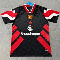 25-26 Man Utd Black Red Special Edition Training shirts