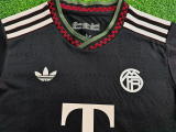 25-26 Bayern Third Kids Player Version Soccer Jersey 1:1 Thai Quality (球员童装)